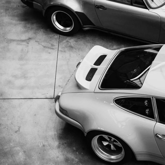 Black&White Cars Porsche No.5